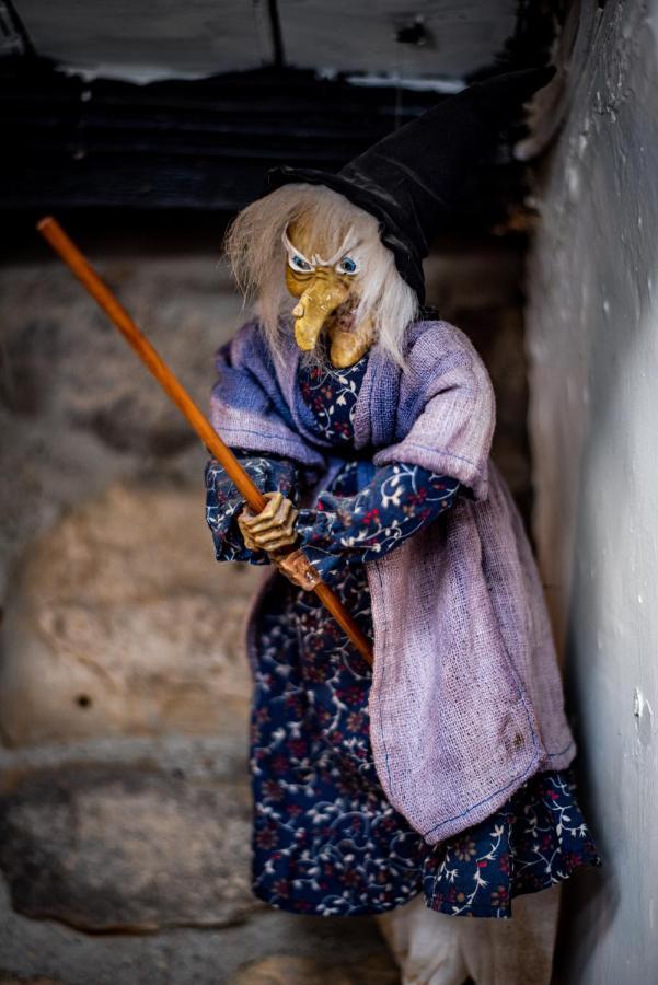 The Witching Post Inn 埃格顿 外观 照片
